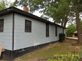 310 S Oliver St, Elberton, GA 30635