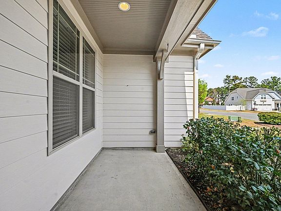 4th image of 383 Apalachia Lake Dr