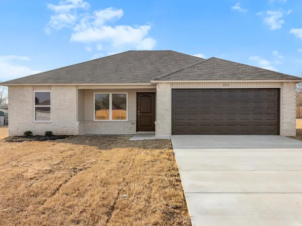 227 Baldwin Dr, Beebe, AR 72012