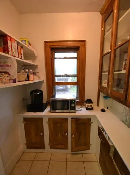 151 Shepard St — Photo 5
