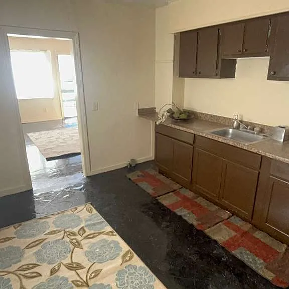 8836 Mettetal St — Photo 2