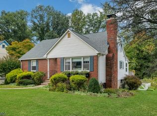90 Littleton Rd, Morris Plains, NJ 07950