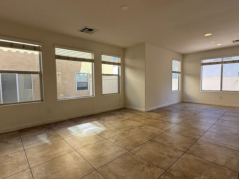 8967 Ryan Creek Ave — Photo 13