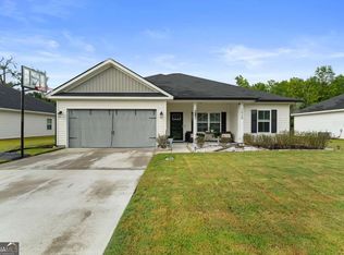 1028 Meloney Dr, Hinesville, GA 31313