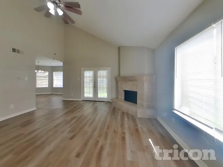 13311 Danshire Dr — Photo 2
