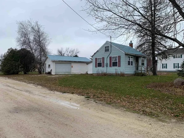 124 E Wilbur St, Hawkeye, IA 52147