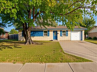 1017 Rutherford Dr, Mesquite, TX 75149