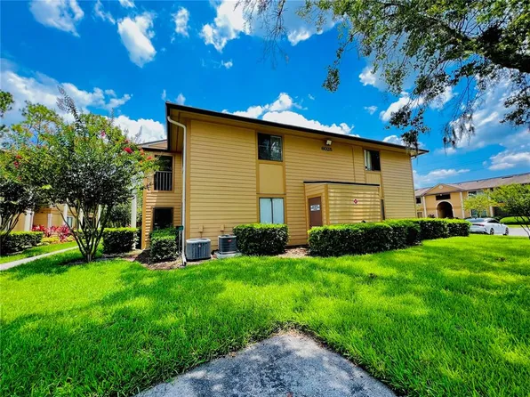 6025 Scotchwood Gln APT 202, Orlando, FL 32822