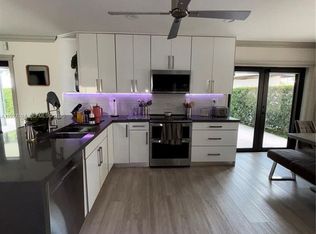 16551 SW 75th St, Miami, FL 33193