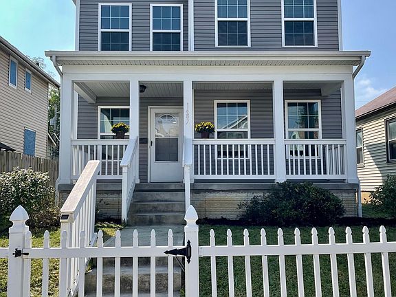 2nd image of 1487 Duxberry Ave