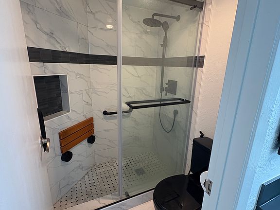 Private, newly remodeled bathroom