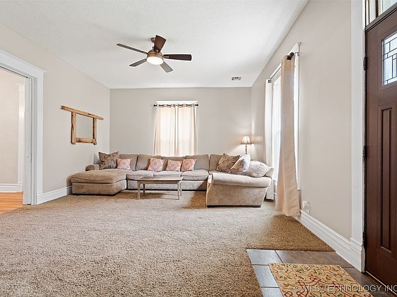 5th image of 329 N Miller St