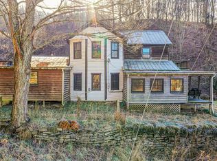 245 J Yates Rd, Lebanon, VA 24266