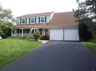 13555 Smallwood Ln, Chantilly, VA 20151
