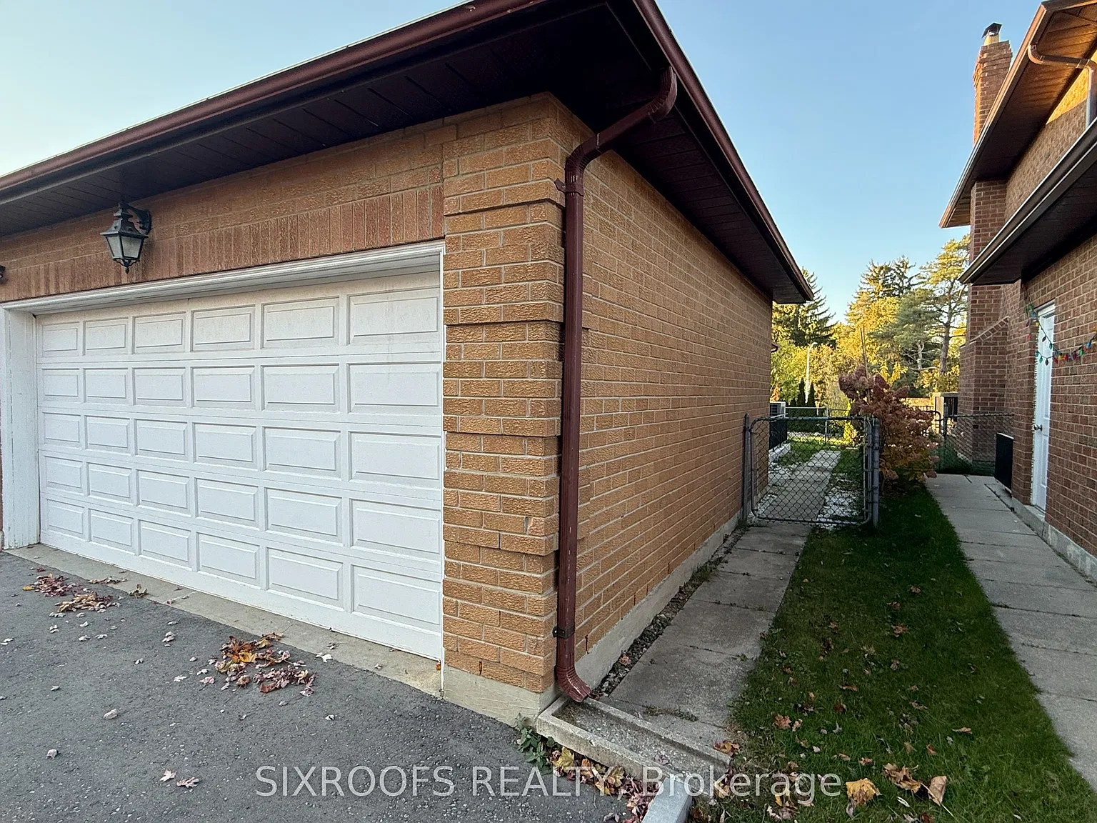 2 bed, $1,800 — Photo 2