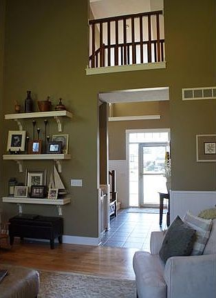 3rd image of 5840 E Caen Cir