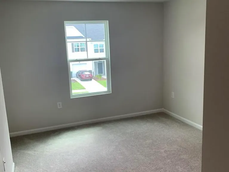 4917 Oolite St — Photo 12