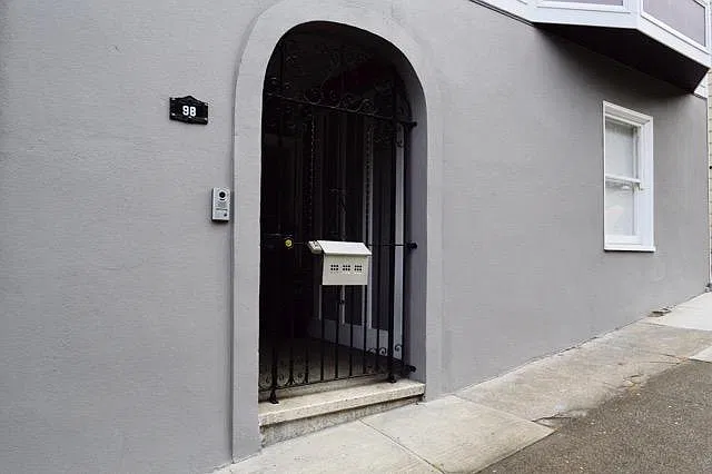 1 bed, 700 sqft, $4,700 — Photo 1