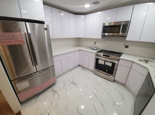 81-18 138th St #3, Jamaica, NY 11435