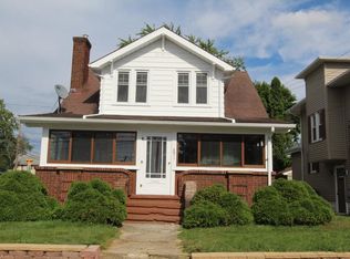 271 25th St NW, Barberton, OH