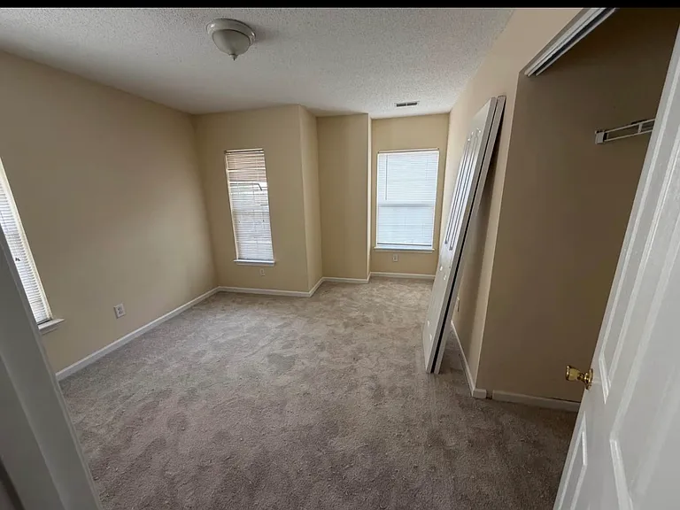 116 Chemistry Cir — Photo 13
