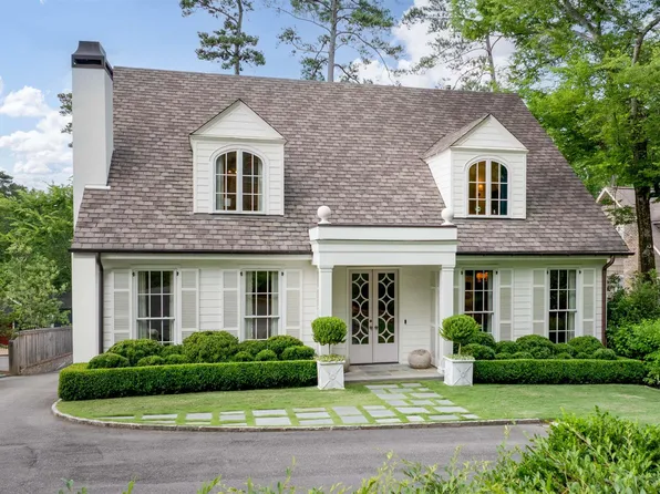 3744 Mountain Park Dr, Birmingham, AL 35213