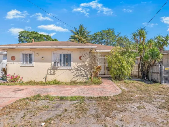 3215 NW 135th St, Opa Locka, FL 33054