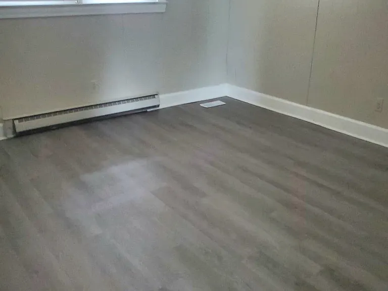805 Whitehead Ave NE #A — Photo 11