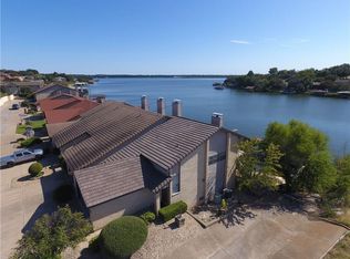 5100 La Vista Ct, Granbury, TX 76049