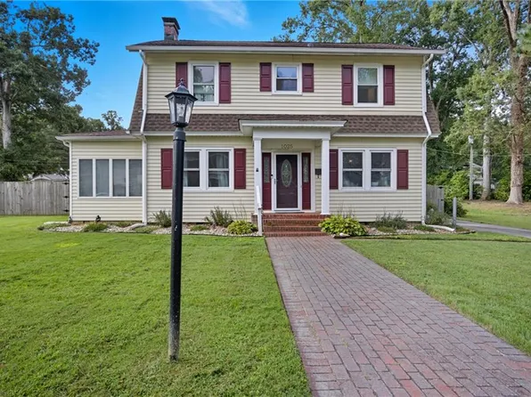 1025 Pennsylvania Ave, Suffolk, VA 23434