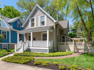 1319 Leonard Pl, Evanston, IL 60201