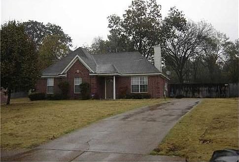 2nd image of 75 Village Dr E