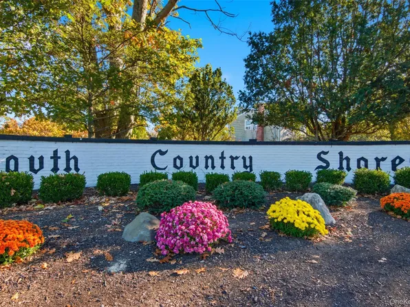70 Southern Boulevard, East Patchogue, NY 11772