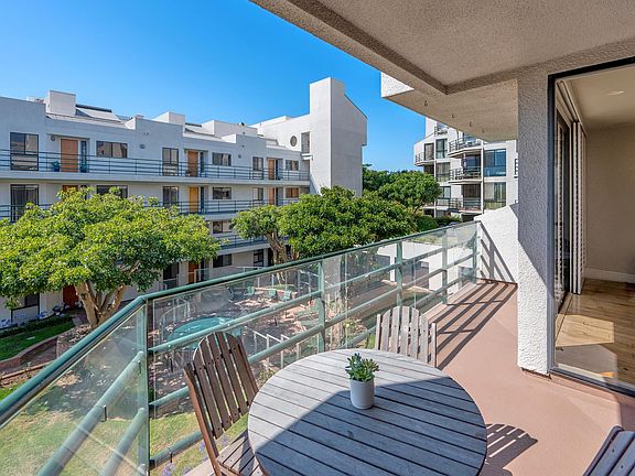 4th image of 2950 Neilson Way Unit 406