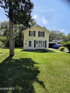 956 Cherry St, Perrysburg, OH, 43551