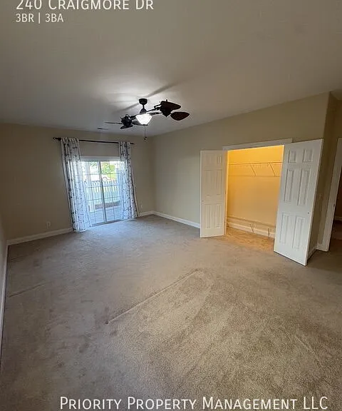 240 Craigmore Dr — Photo 20