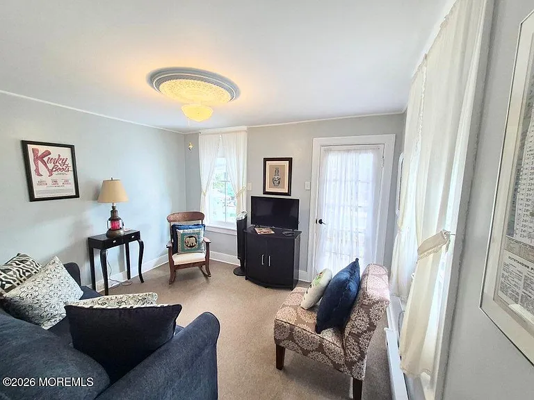 35 1/2 Olin St #A — Photo 2