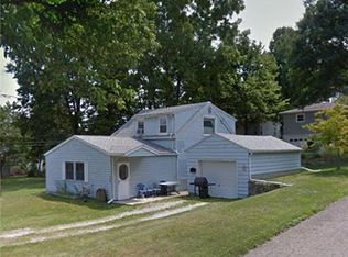 390 E Hopocan Ave, Barberton, OH