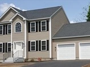 47 Carolyn St, Leominster, MA 01453