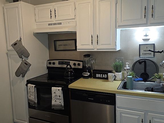 5th image of 300 Park Ave APT 439