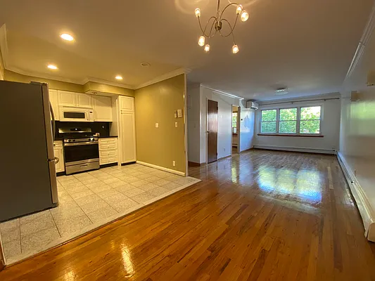 Rented by Rentiko Inc | media 14