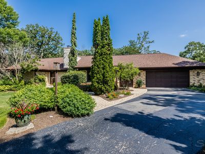 829 Northwoods Rd, Deerfield, IL, 60015