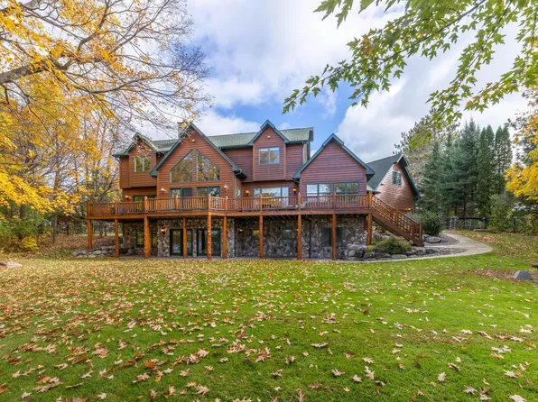 21693 Mishawaka Rd, Grand Rapids, MN 55744