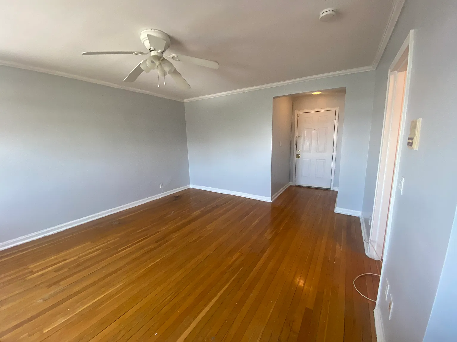 210 Woodcliff Ave — Photo 2