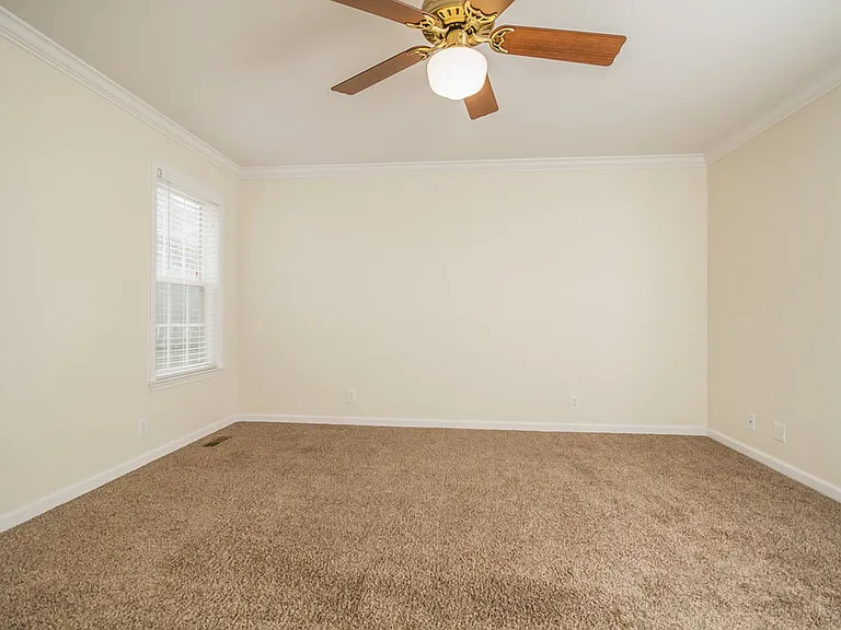 1527 Dodd Trl — Photo 9