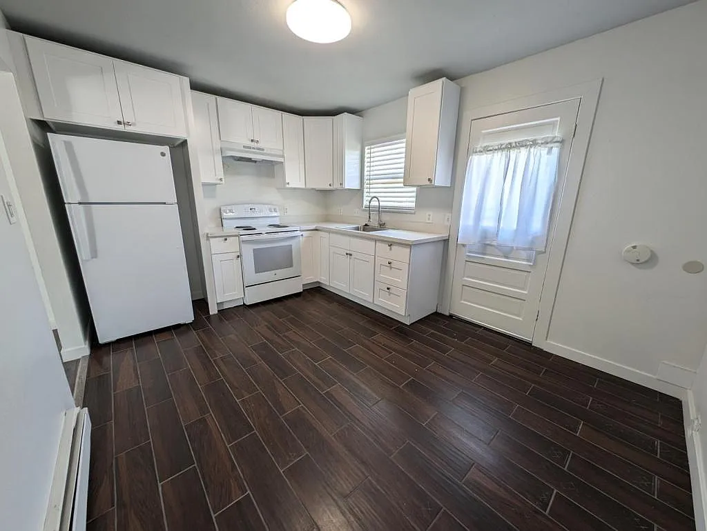 121 N 5th Ave — Photo 3