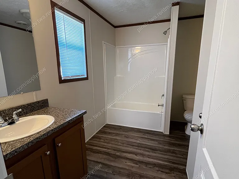 7103 Root St — Photo 6