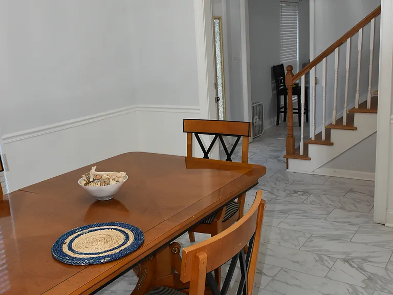 533 Oak Brook Dr — Photo 10