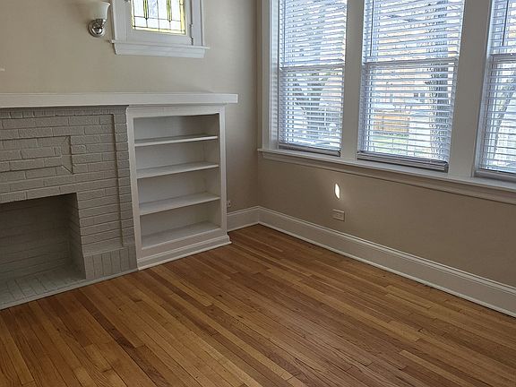 5th image of 3443 W Cullom Ave APT 1