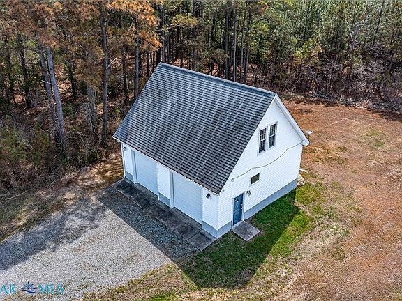 5th image of 247 Judith Sound Rd